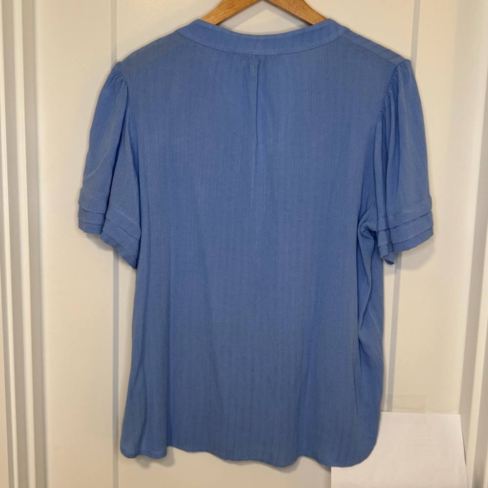 Well Worn V-Neck Blouse Blue Medium - Picture 2 of 5